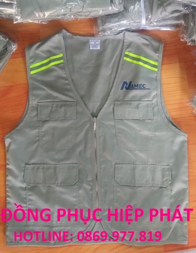 May áo khoác ghi lê đồng phục cho Hàng Hải NAMEC tại Vũng Tàu